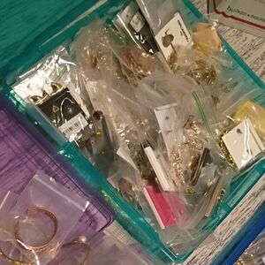 LIKE THIS LISTING TO BE NOTIFED OF MY LIVE SHOW